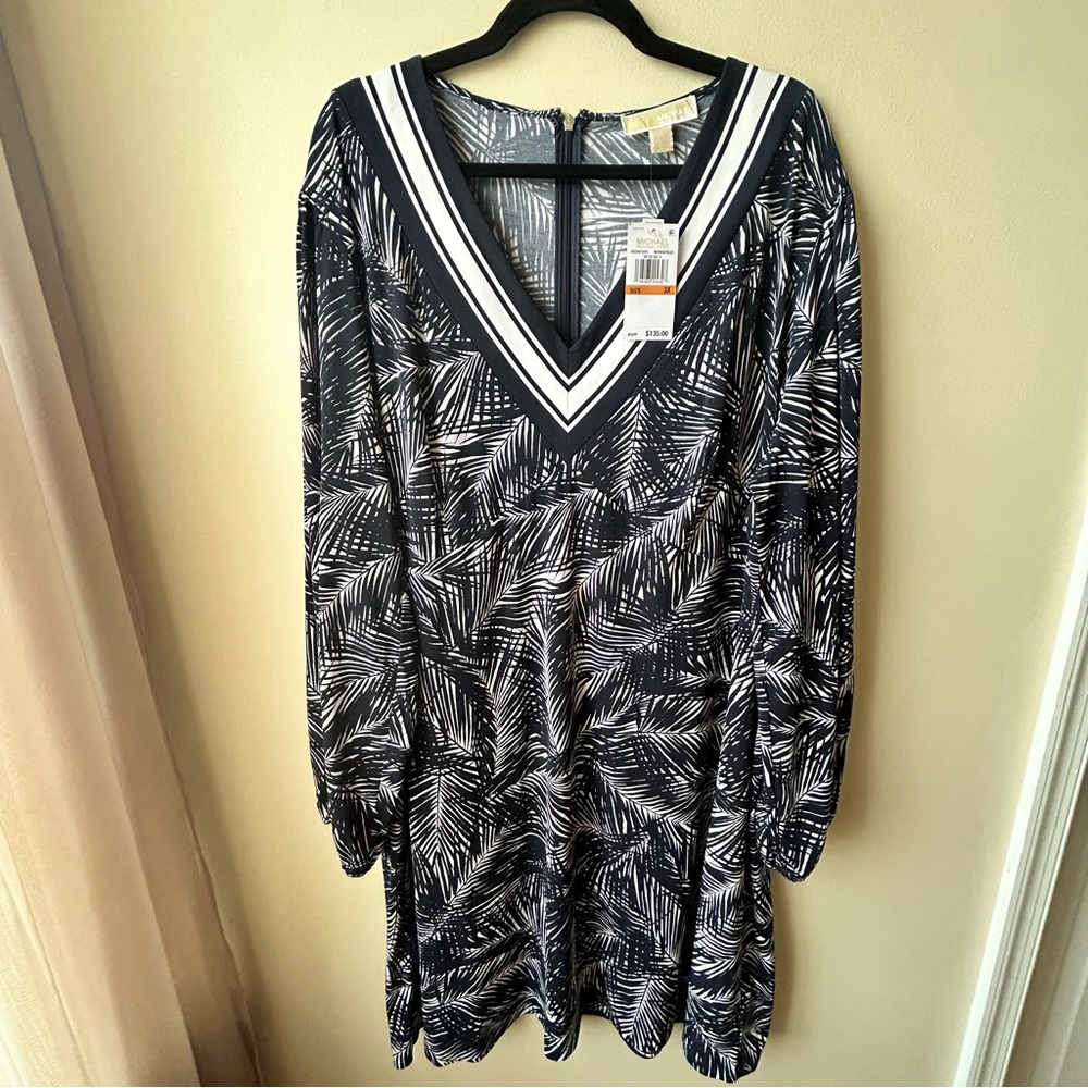 NWT - MICHAEL Michael Kors - Midnight Blue Palm Print V-Neck Dress